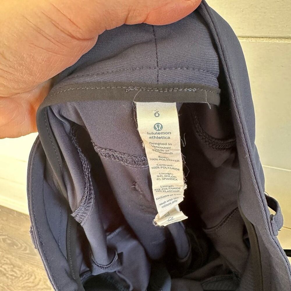 Lululemon Women’s 6 Blue Bust a Move Moto Pants - Picture 6 of 6
